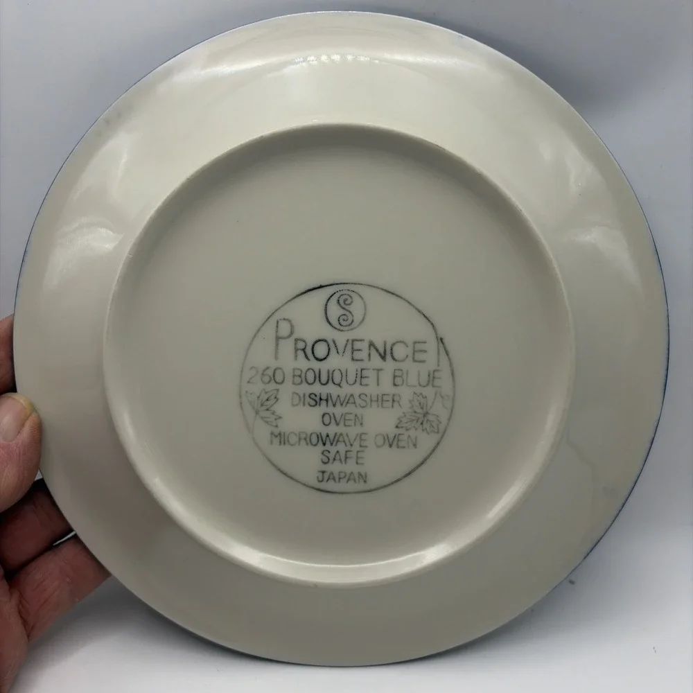 Lot Of 4‎ Provence 260 Bouquet Blue Floral Plates 7 7/8